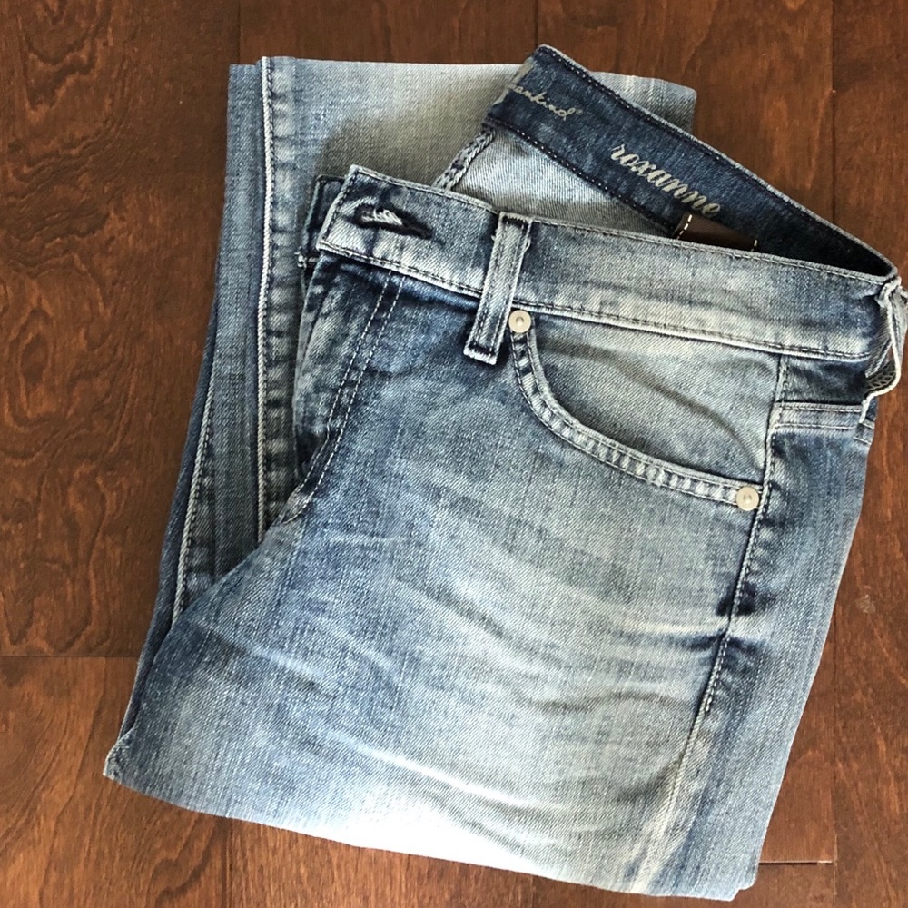 7 For All Mankind | Roxanne Jeans - Picture 5 of 7